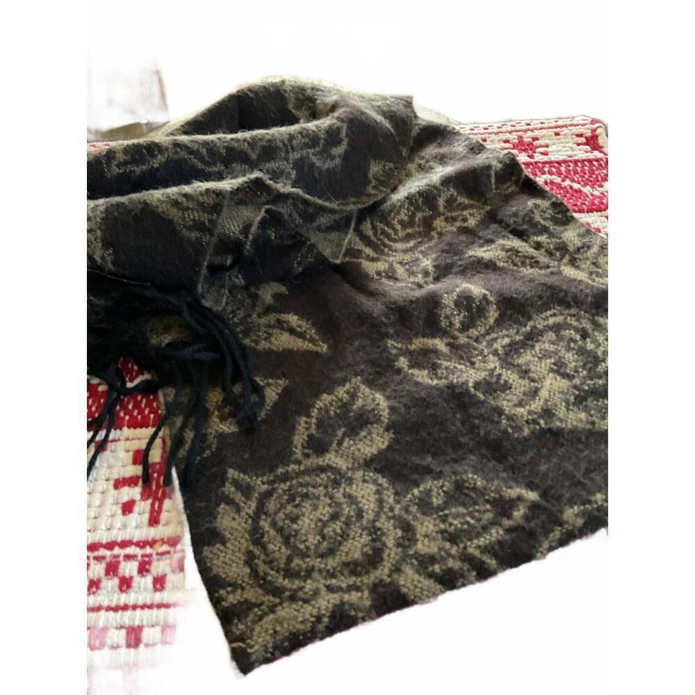 Cashmyarn by Berkshire Made in Italy Floral Wool Scarf Reversible